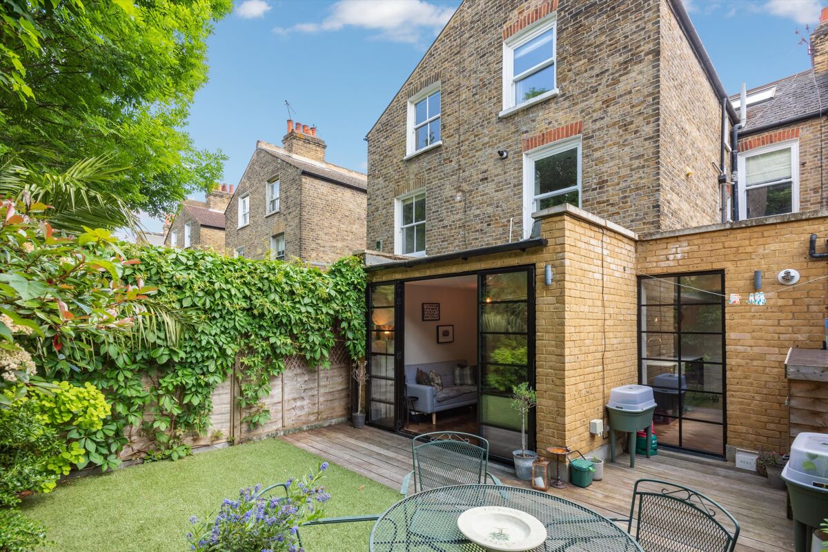 flat to rent in Cicada Road, Wandsworth, London, SW18 CPQ012385017 Knight Frank