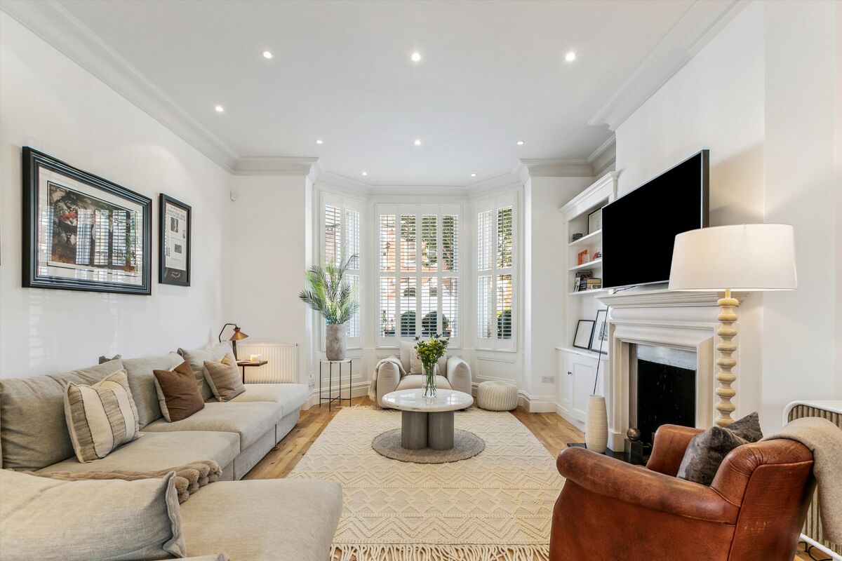 house to rent in Eglantine Road, London, SW18 cpq012485384 Knight Frank