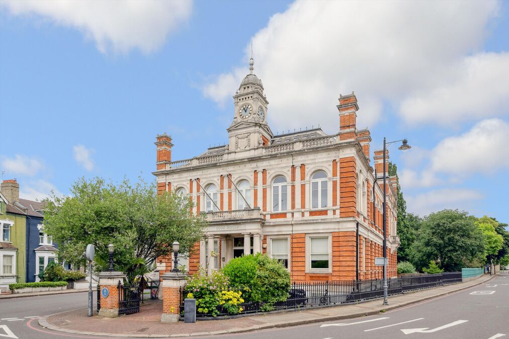Image of East Hill, London, SW18