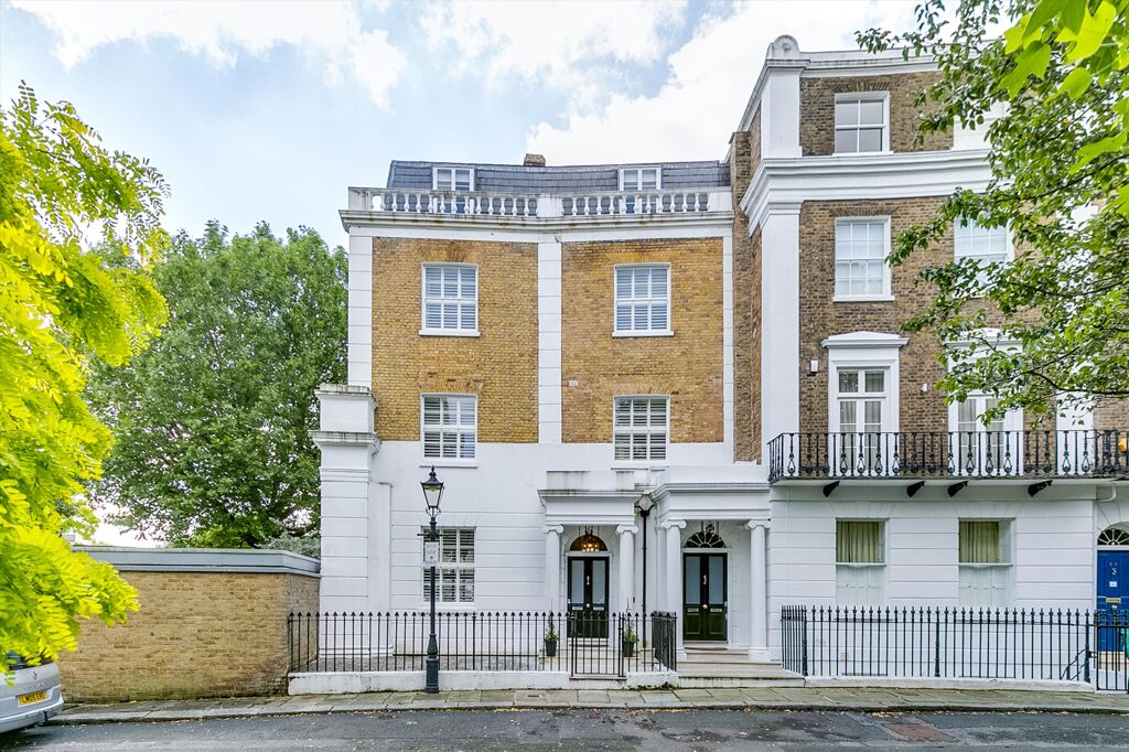 Image of Crescent Grove, London, SW4