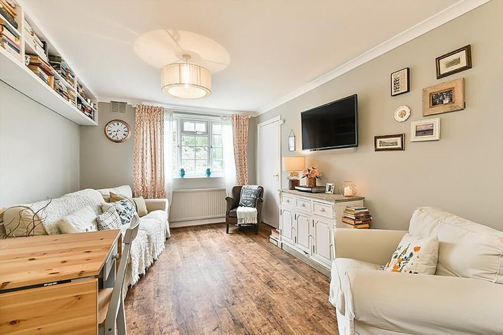 Image of Earlsfield Road, Wandsworth, London, SW18