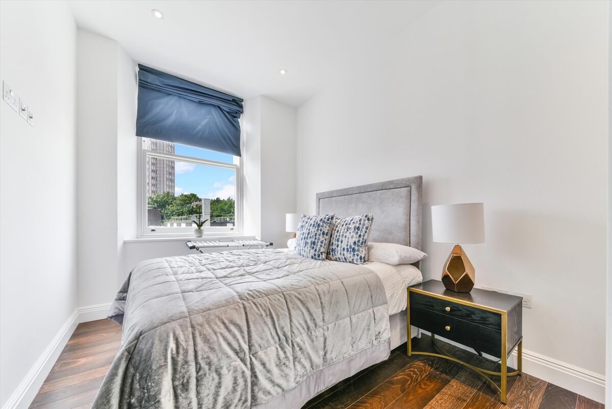 flat to rent in Cuthbert Street, London, W2 CUS012075673 Knight Frank