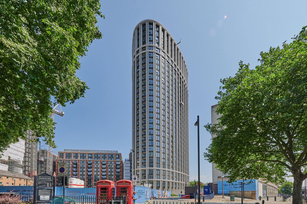 flat to rent in West End Gate, Edgware Road, London, W2 CUS012124793