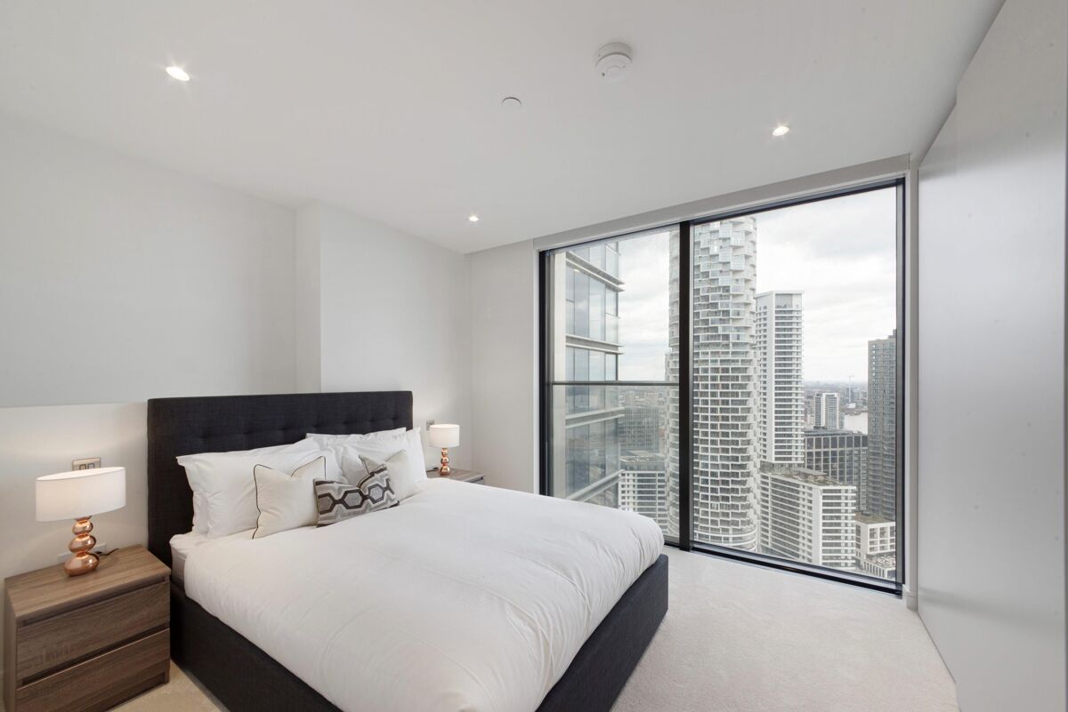 flat to rent in Hampton Tower,