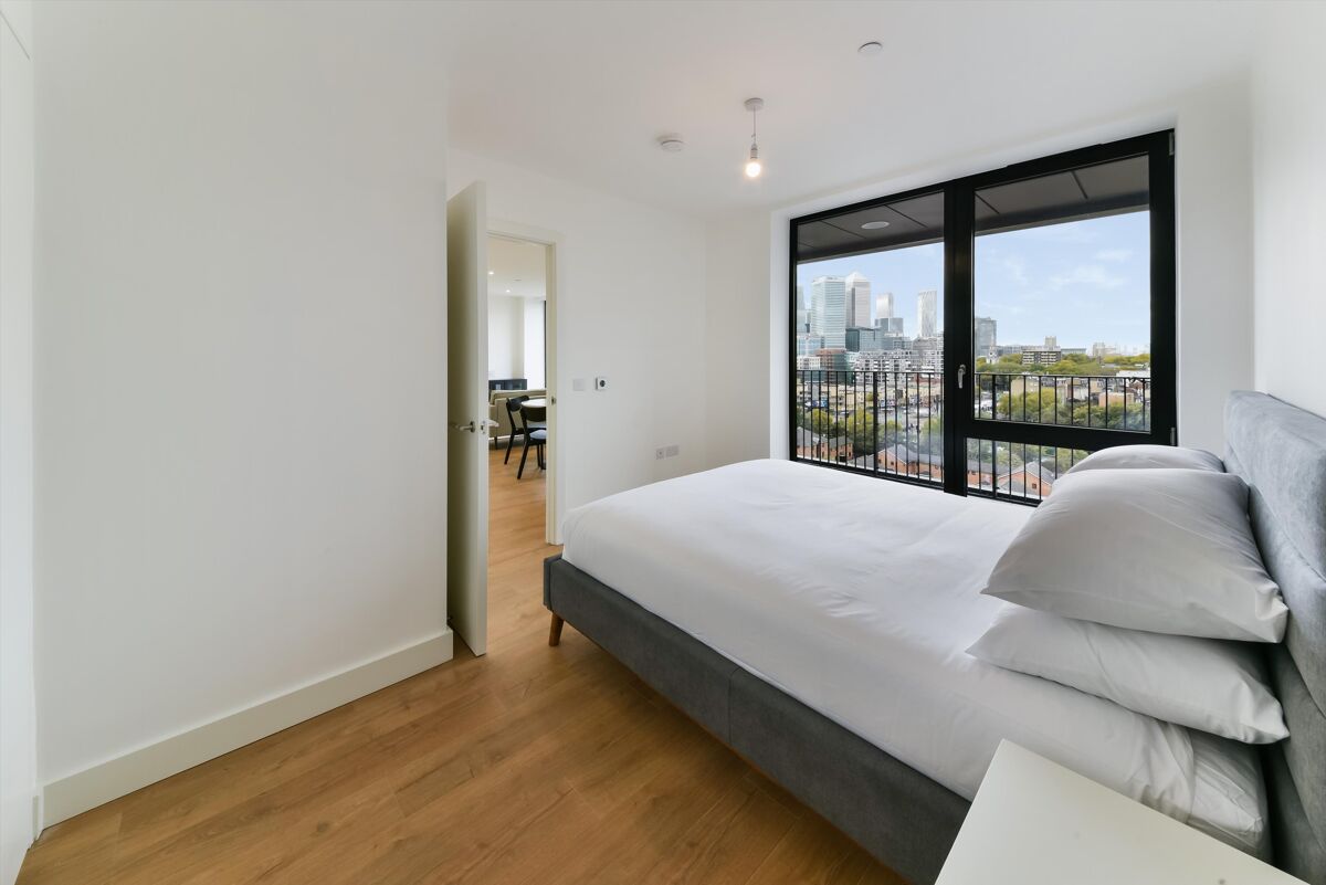 flat to rent in Peppercorn Court, Blair Street, London, E14 CUS012284550 Knight Frank