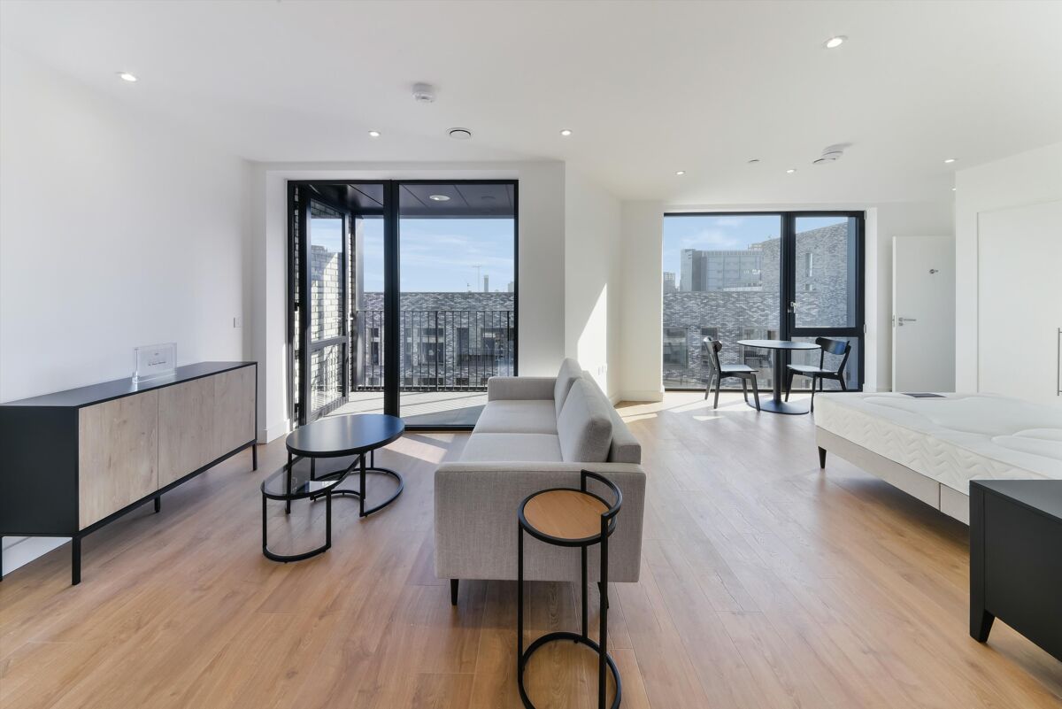 Flat to rent in Peppercorn Court, Blair Street, London, E14 CUS012291154 Knight Frank