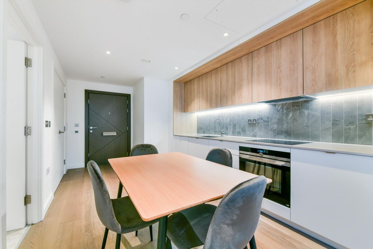 flat to rent in Kennington Lane, London, SE11 CUS012323851 Knight Frank