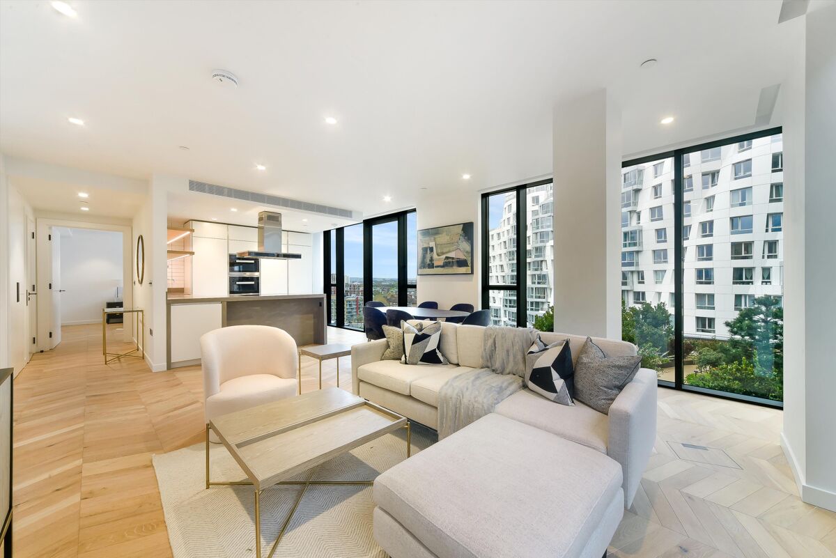 flat to rent in Battersea Power Station, Circus Road East, London, SW11