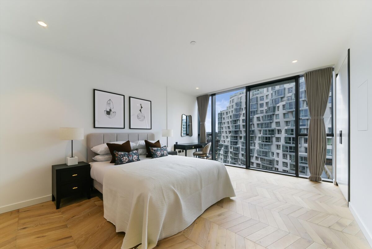 flat to rent in Battersea Power Station, Circus Road East, London, SW11