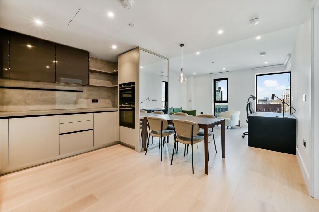 Image of Fountain Park Way, London, W12