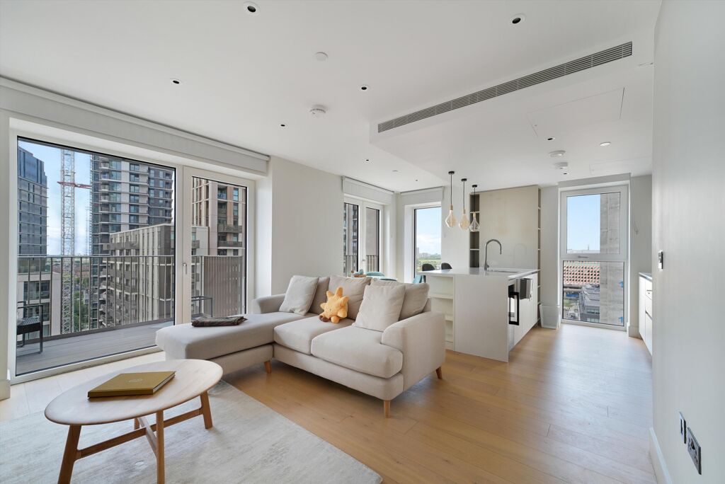 Image of Cascade Way, London W12