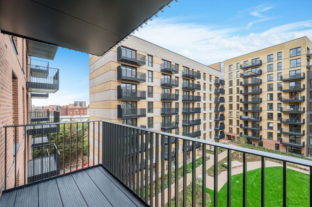 Image of Cranton Avenue, Hayes, Middlesex UB3