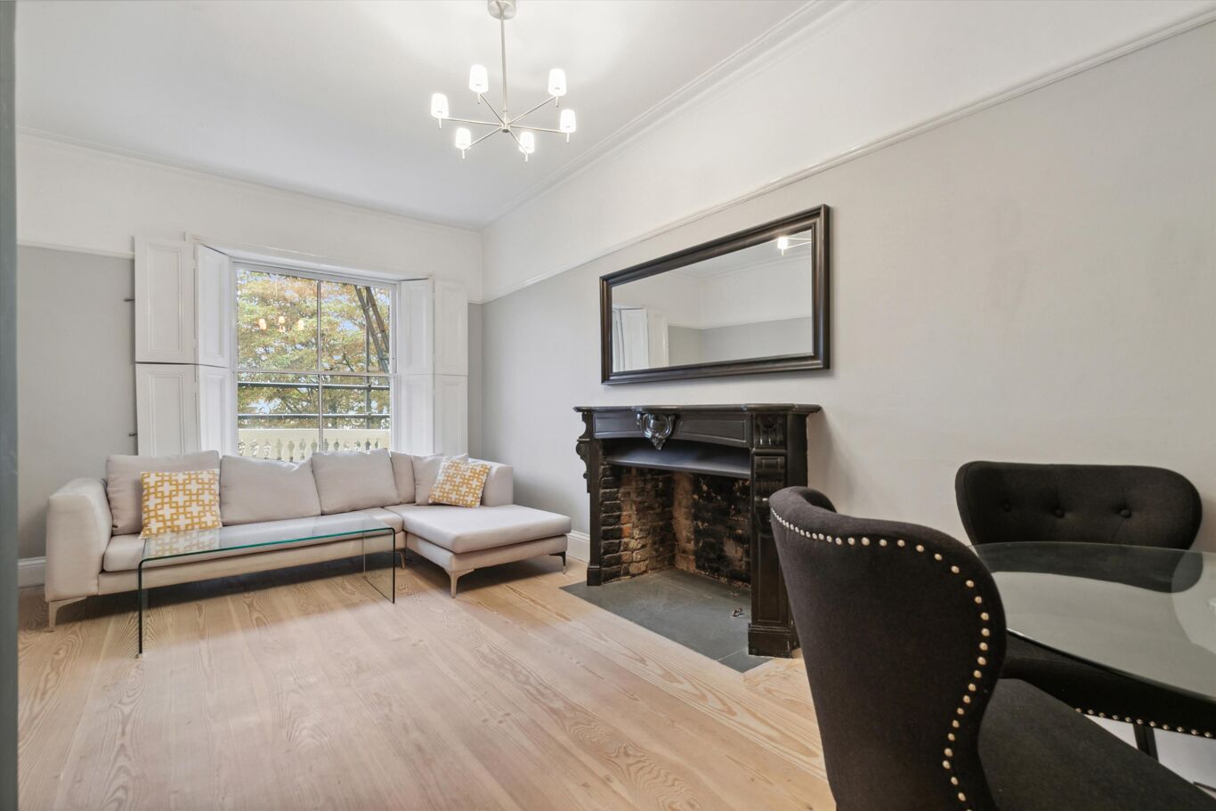 Image of Queen's Gardens, London W2