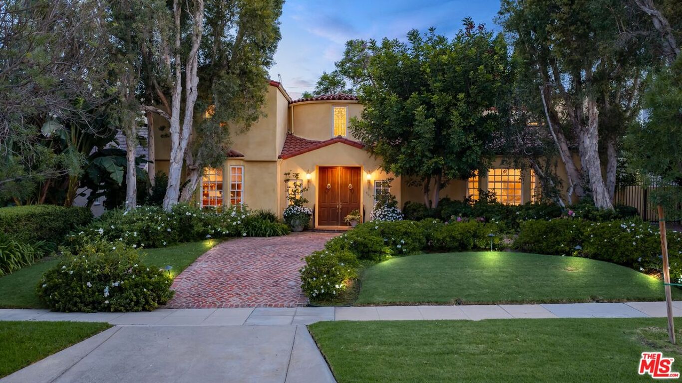 Image of 607 N Linden Dr, Beverly Hills, CA, 90210, US