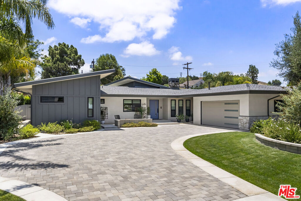 Image of 1141 Camino Flores, Thousand Oaks, CA, 91360, US