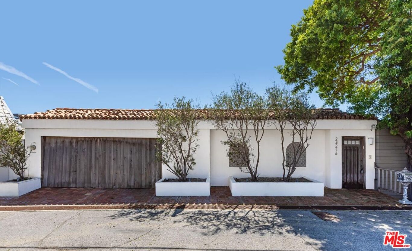 Image of 24216 Malibu Rd, Malibu, CA, 90265, US