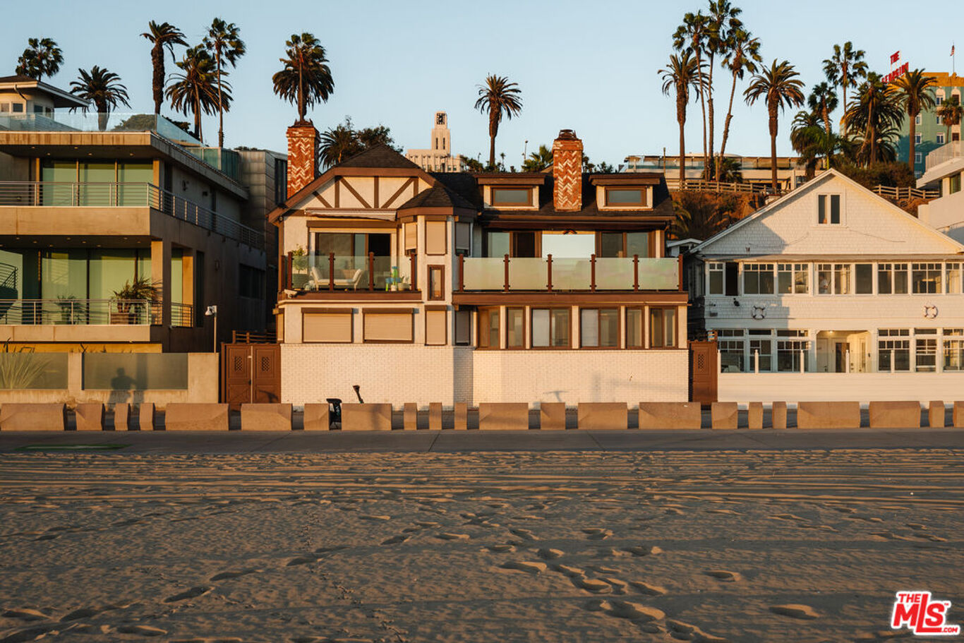 Image of 1366 Palisades Beach Rd, Santa Monica, CA, 90401, US