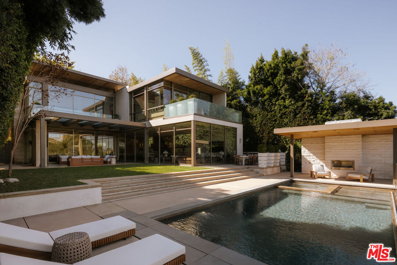 Image of 456 N Carmelina Ave, Los Angeles, CA, 90049, US