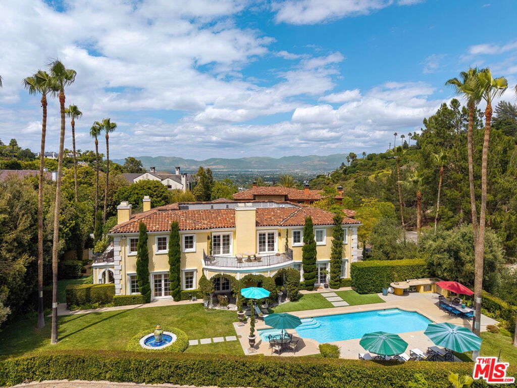Image of 13935 Durham Rd, Beverly Hills, CA, 90210, US