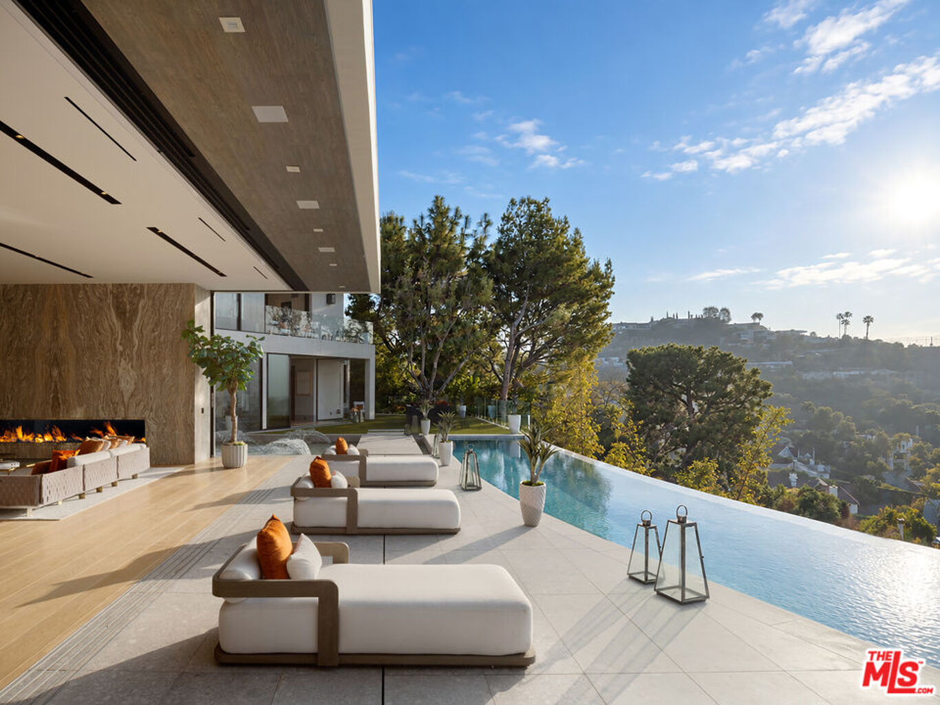 Image of 9330 Flicker Way, Los Angeles, CA, 90069, US