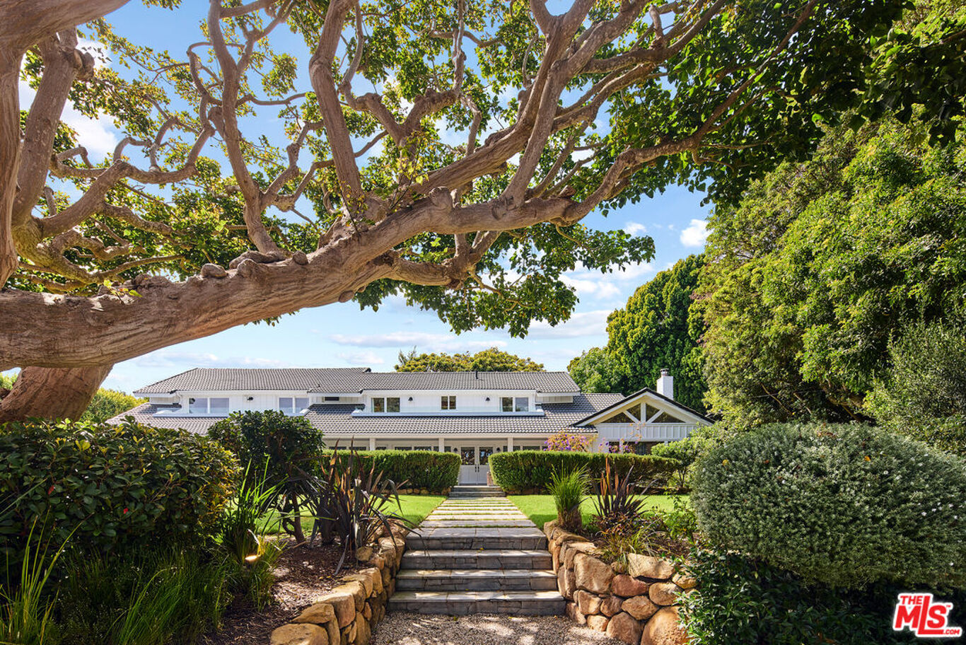 Image of 29225 Cliffside Dr, Malibu, CA, 90265, US