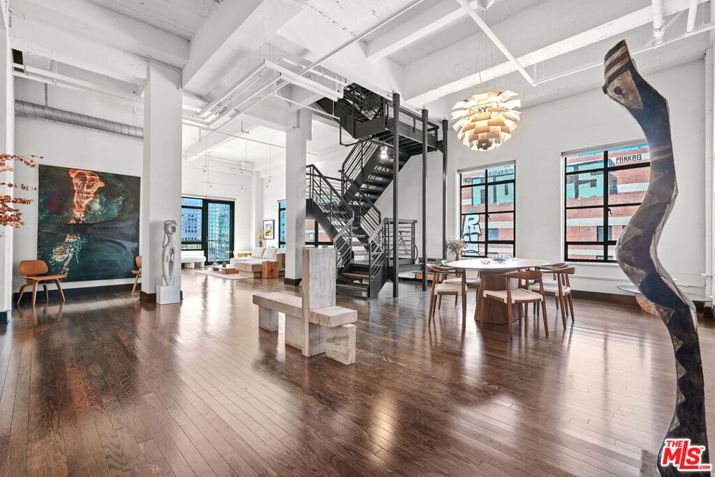 Image of 849 S Broadway Unit: 1210, Los Angeles, CA, 90014, US