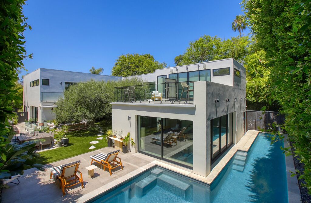 Image of 810 N Orlando Ave, Los Angeles, CA, 90069, US