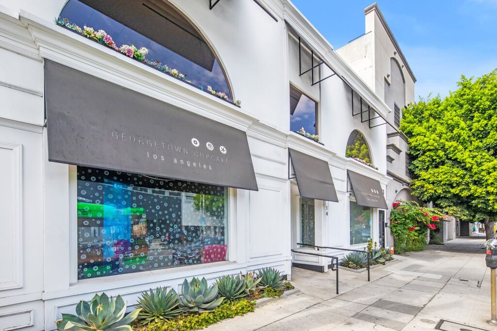 Image of 141-147 S Robertson Blvd, Beverly Hills, CA, 90211, United States