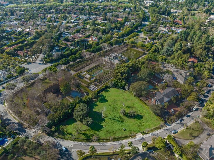 Picture of 602 Mountain Dr, Beverly Hills, CA, 90210, United States