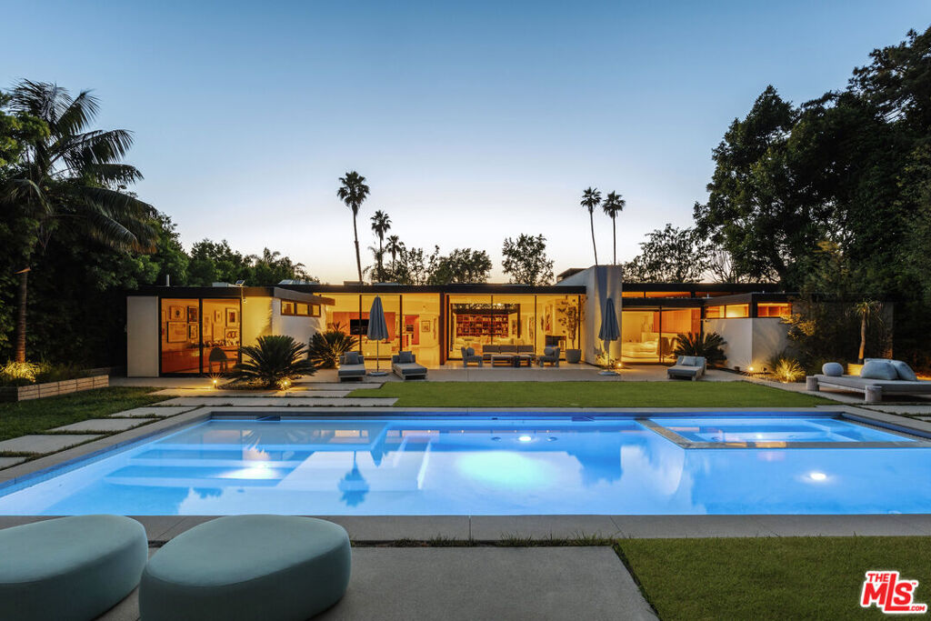 Image of 570 Evelyn Pl, Beverly Hills, CA, 90210, US