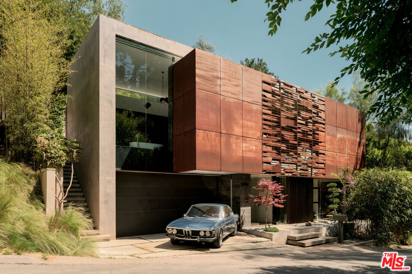Image of 8050 Willow Glen Rd, Los Angeles, CA, 90046, US