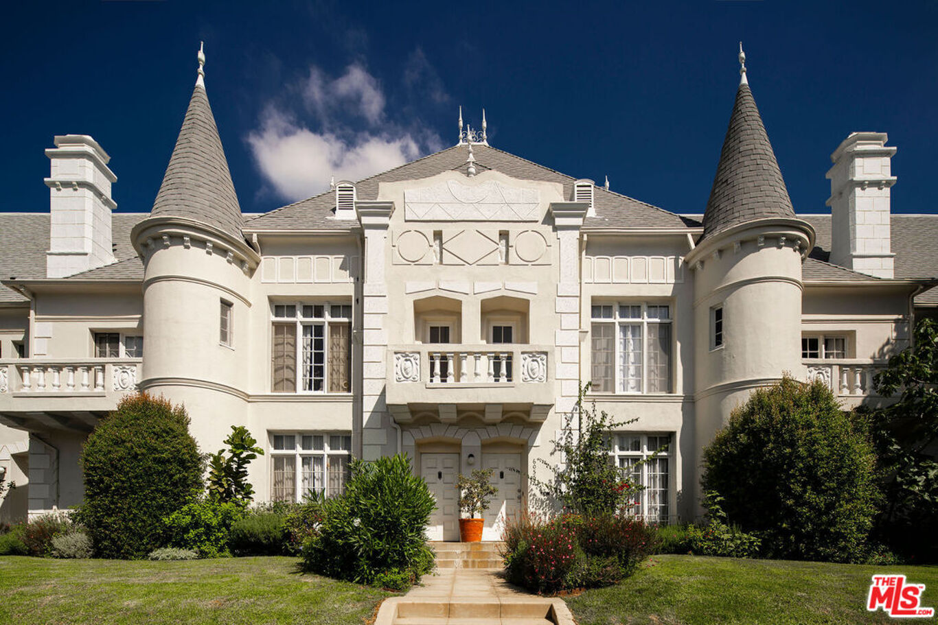 Image of 6051 Scenic Ave, Los Angeles, CA, 90068, US