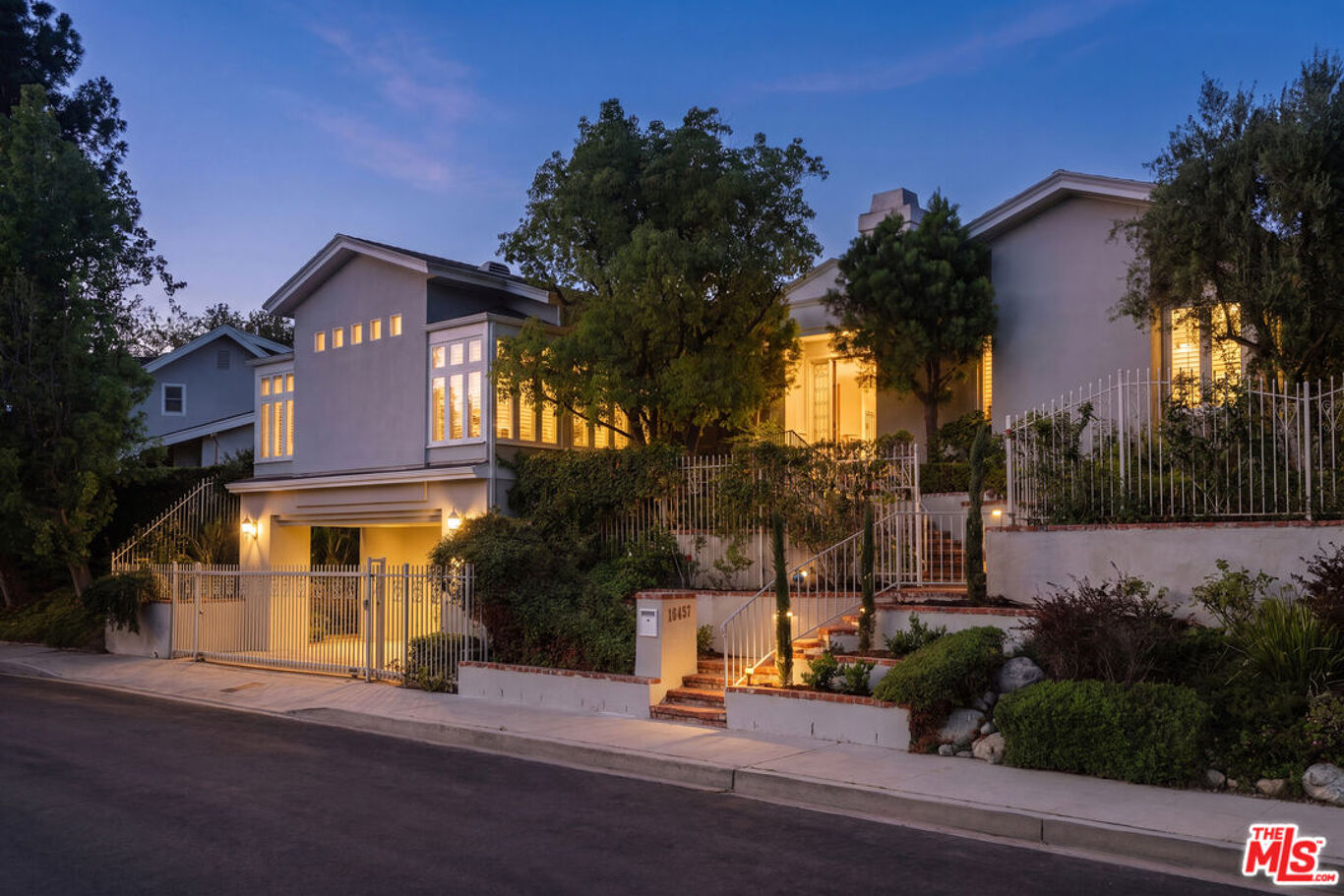 Image of 16457 Marbro Dr, Encino, CA, 91436, US