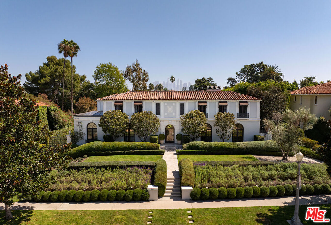 Image of 626 S Hudson Ave, Los Angeles, CA, 90005, US