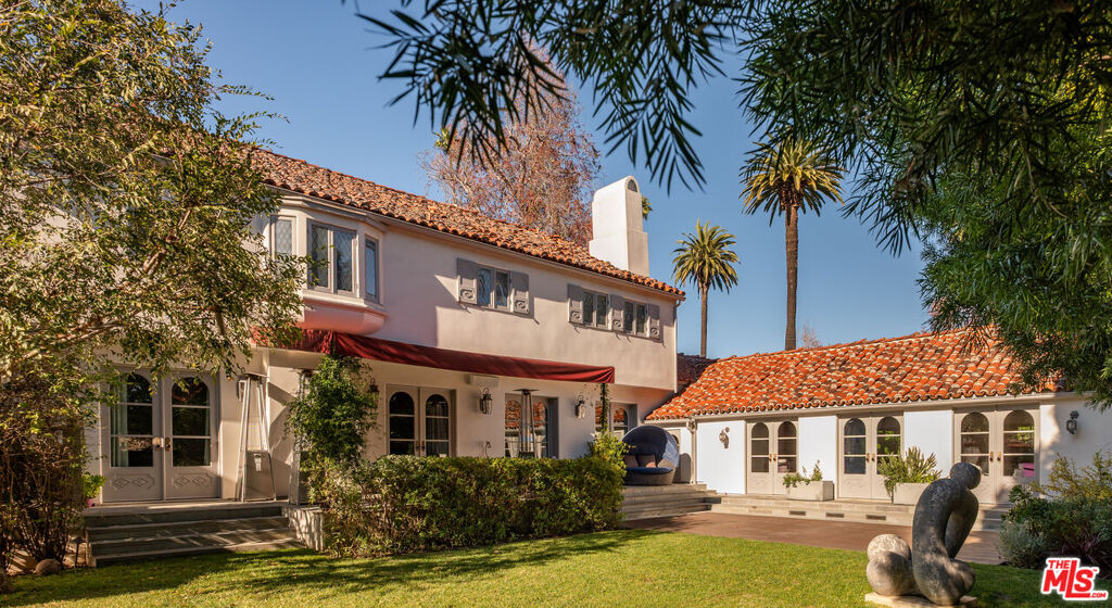 Image of 523 N Beverly Dr, Beverly Hills, CA, 90210, US