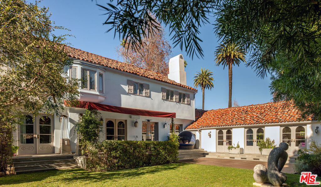 Image of 523 N Beverly Dr, Beverly Hills, CA, 90210, US