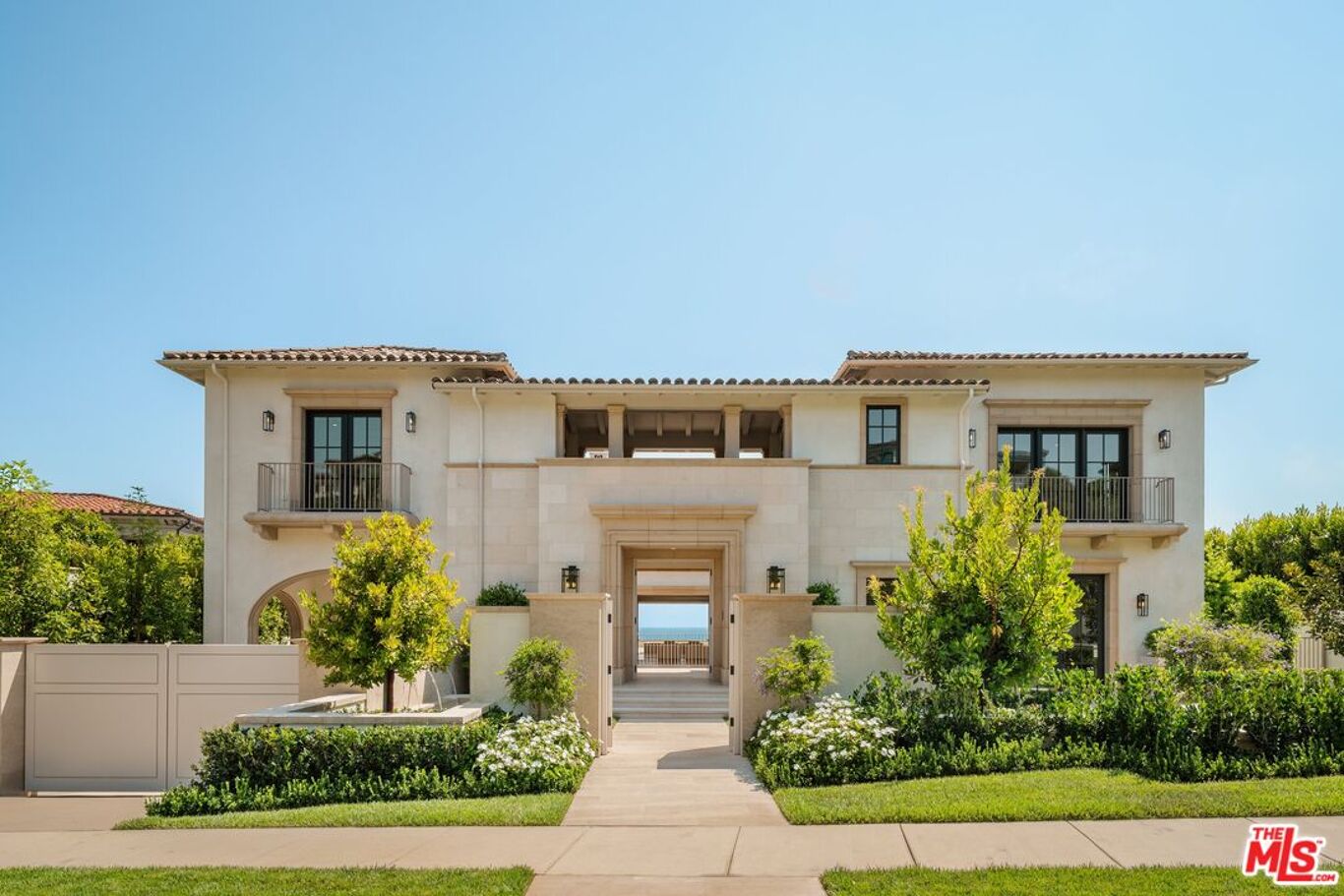 Image of 18 Swimmers Point, Newport Coast, CA, 92657, US