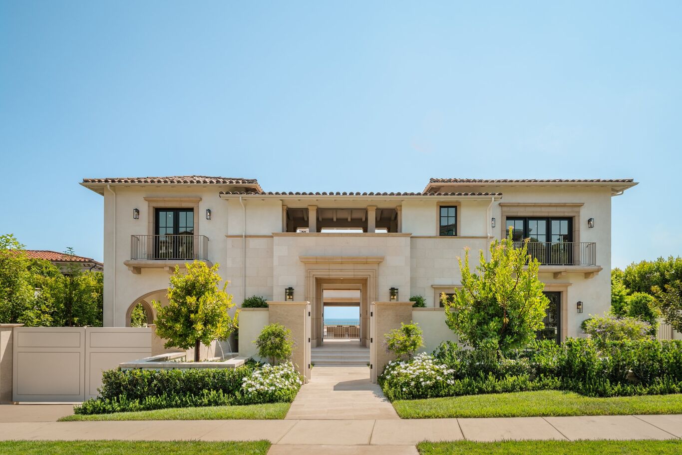 Image of 18 Swimmers Point, Newport Coast, CA, 92657, US