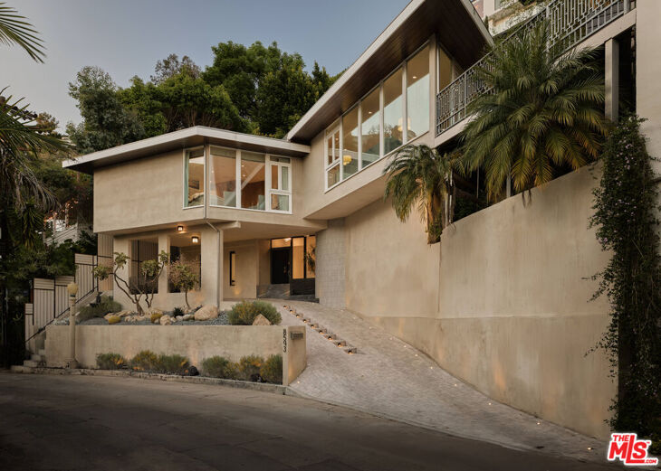 Picture of 8593 Hollywood Blvd, Los Angeles, CA, 90069, US