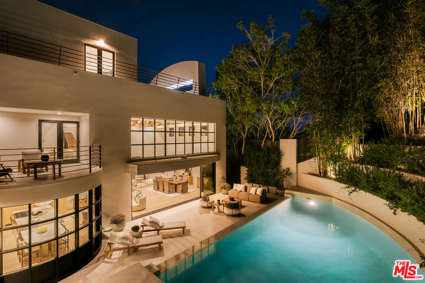 Image of 255 S Bentley Ave, Los Angeles, CA, 90049, US