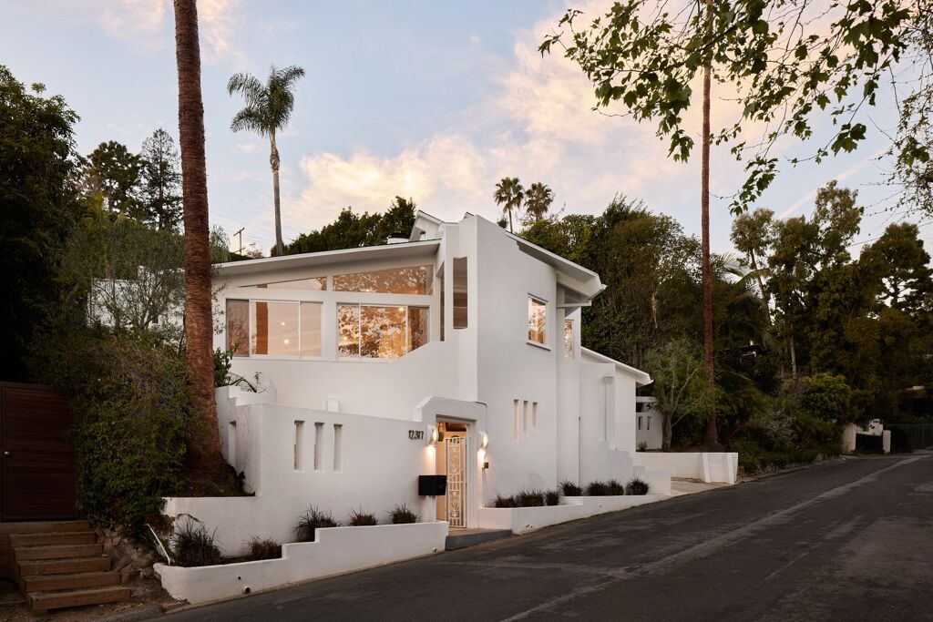 Image of 12317 Rochedale Lane, Los Angeles, CA, 90049, US