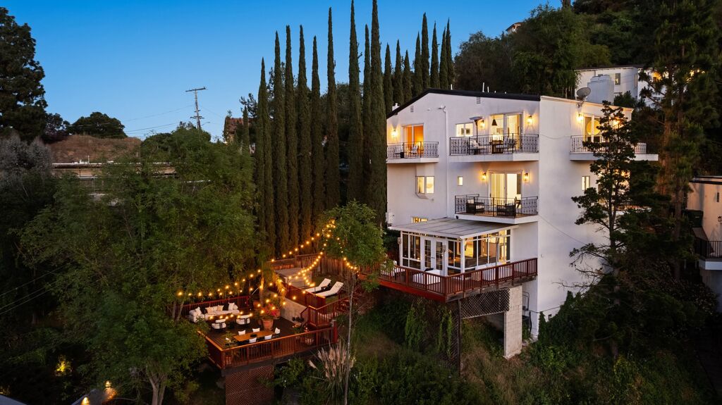 Image of 2591 Leicester Dr, Los Angeles, CA, 90046, US