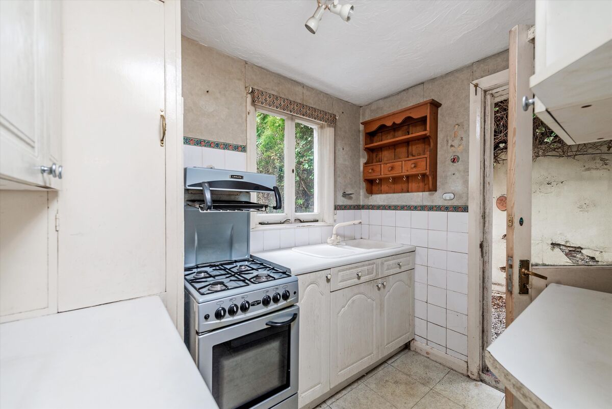 for sale in Davisville Road, London, W12 CWK012025934