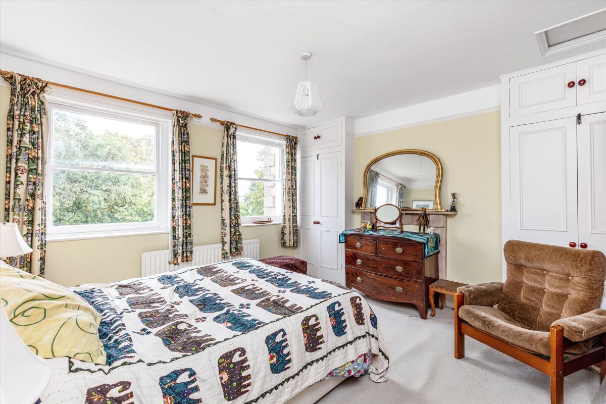 house for sale in St. Peters Square, London, W6 CWK012055056 Knight