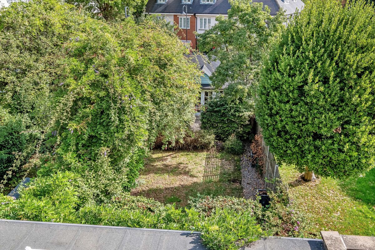 house for sale in Wilmington Avenue, Chiswick, London, W4