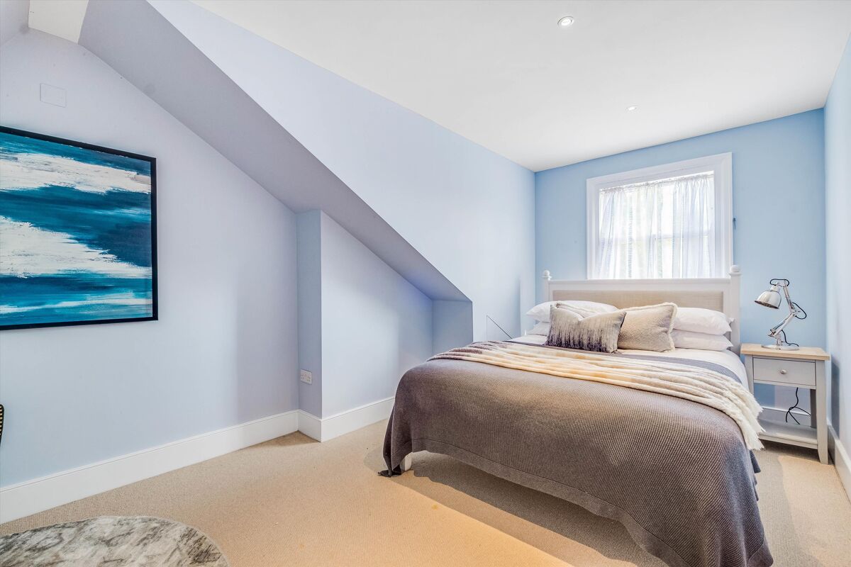 house for sale in Wilmington Avenue, Chiswick, London, W4