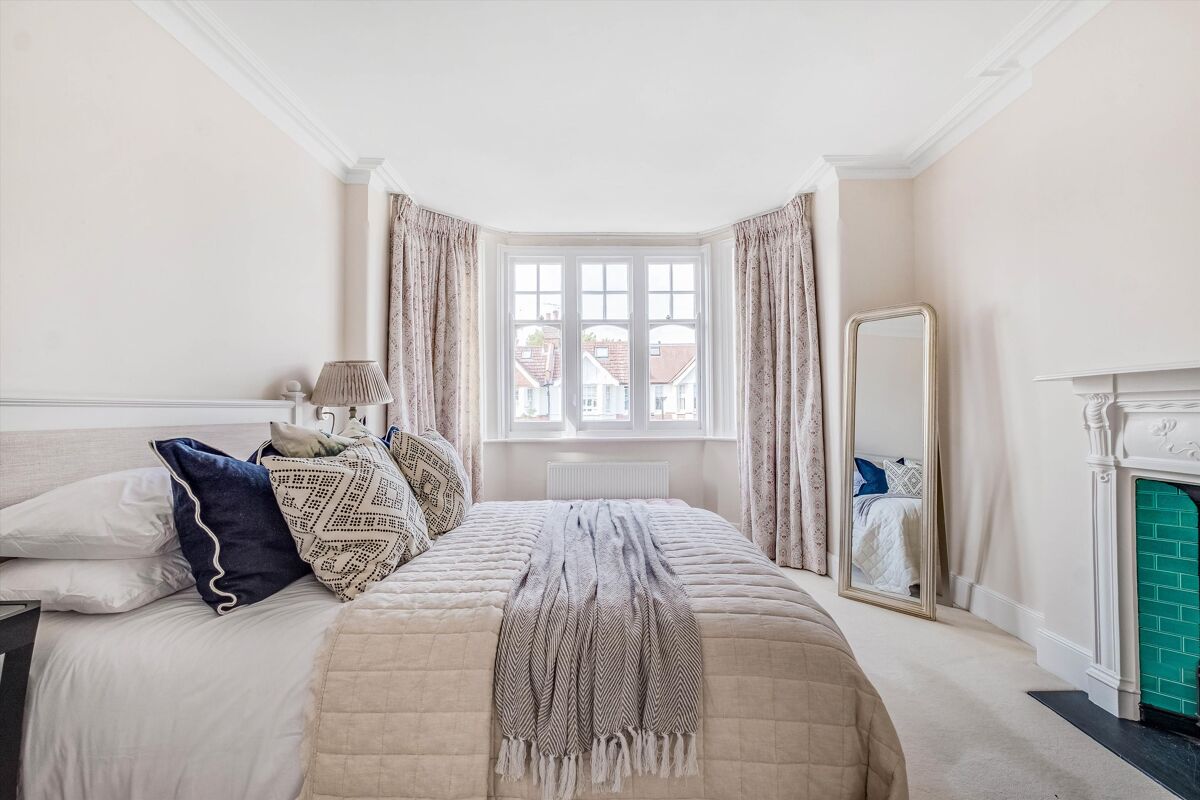 house for sale in Wilmington Avenue, Chiswick, London, W4