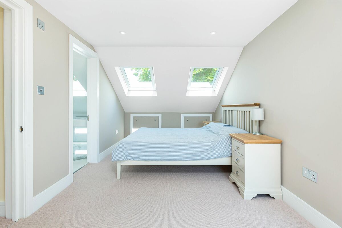 for sale in Southfield Road, London, W4 CWK012231418