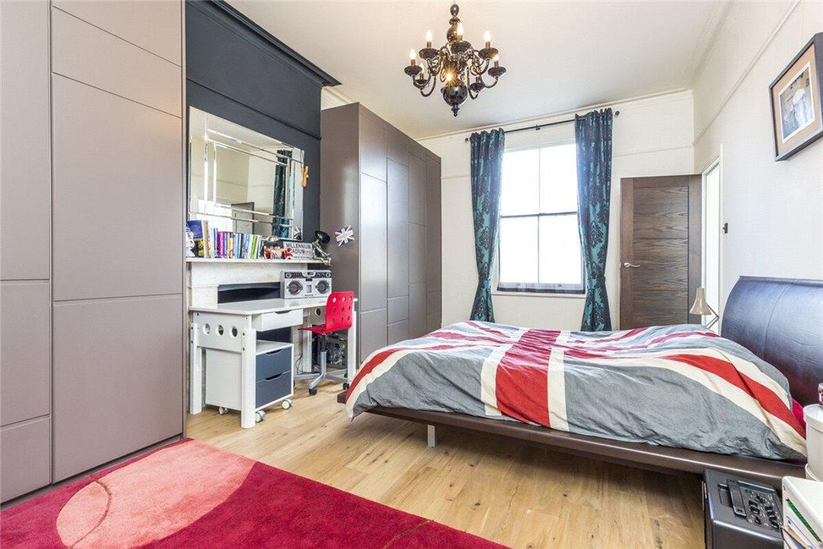 house for sale in Wellesley Road, Chiswick, London, W4 CWK012236340