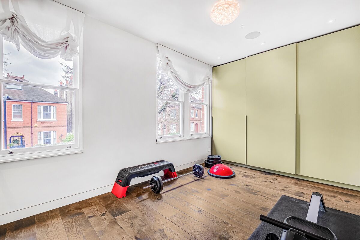 house for sale in Hillcroft Crescent, Ealing, London, W5